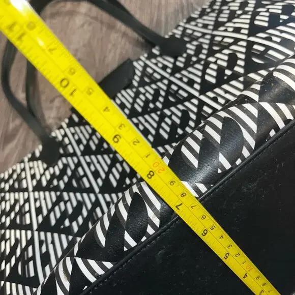 Henri Bendel Black and White Tote Bag Vintage HTF - Picture 11 of 11